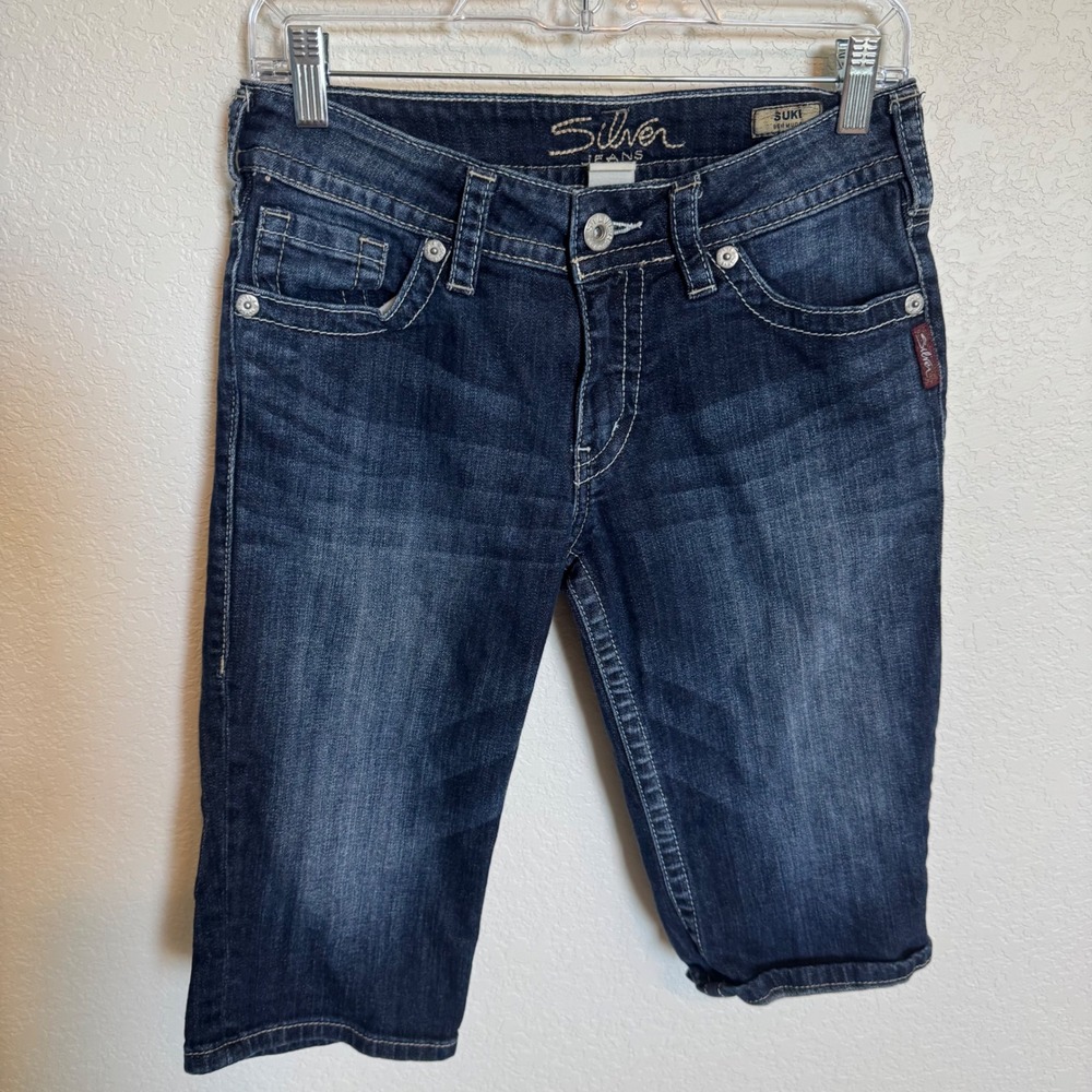 Y2K Western Aesthetic Silver Jeans Suki Bermuda Shorts Size 28 Dark Wash